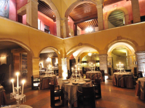 Cour des Loges _ Alain Rico